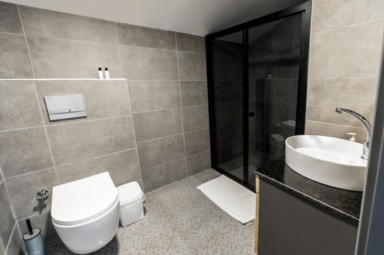 Arena Luxury Suites Hotel Истанбул Екстериор снимка